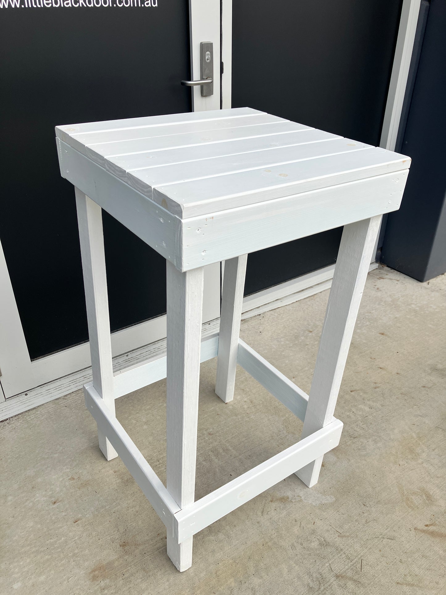 WHITE Timber High Table/Bar Table